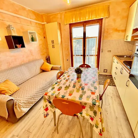 Bilo Pesaro Vicino Al Mare Con Aria Condizionata E In Centro Апартаменты Марчелли